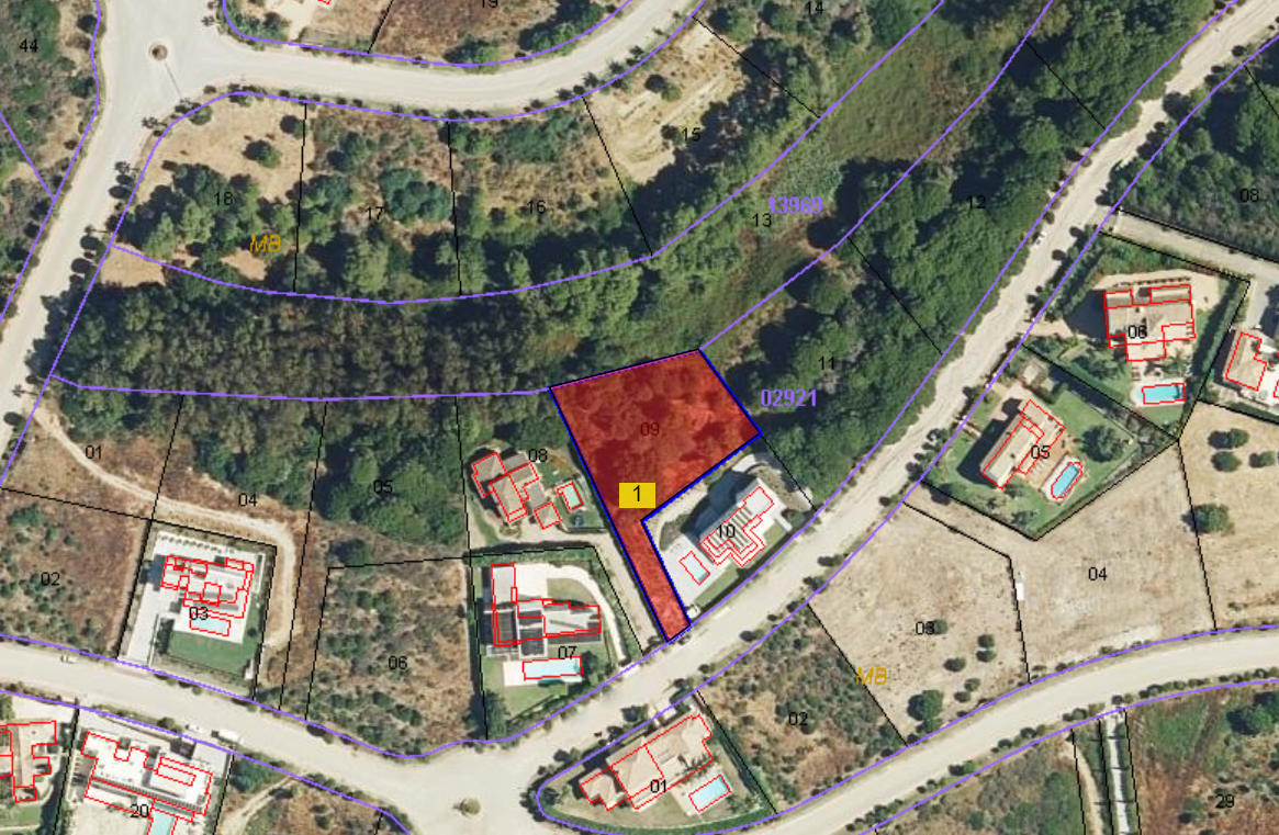 For sale of land in San Roque