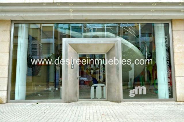 For sale of building in Valencia