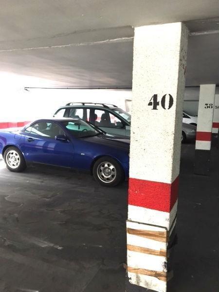 Til salg fra garage i Valencia