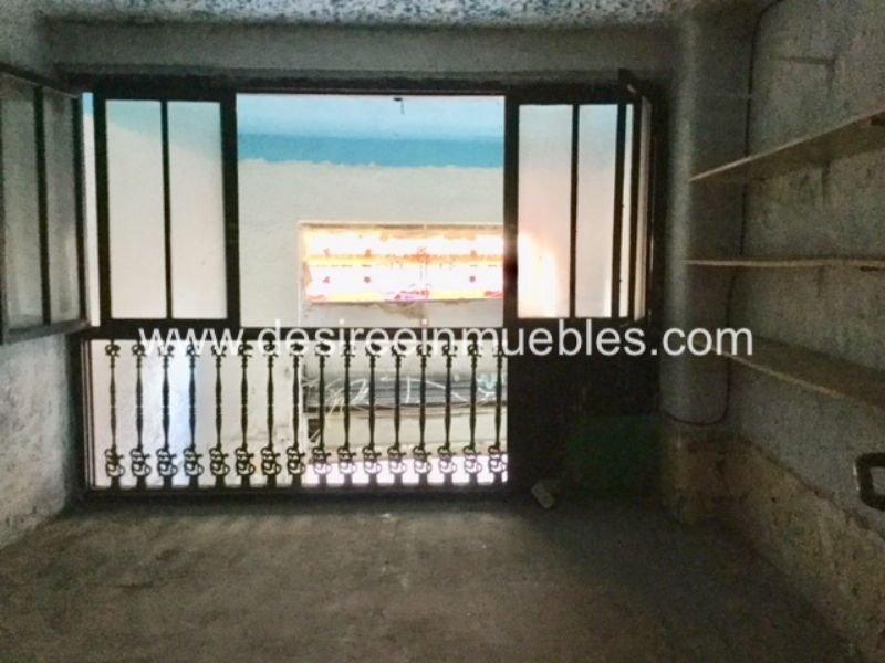 Venda de local comercial em Valencia