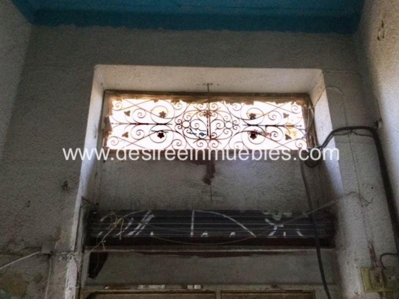 Venda de local comercial em Valencia