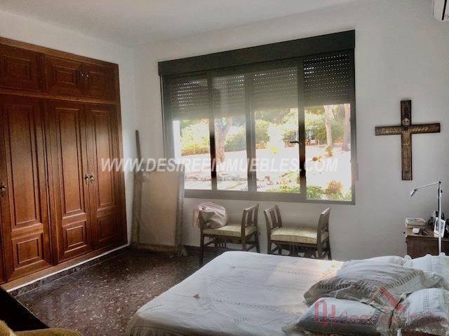 Venta de chalet en Chiva