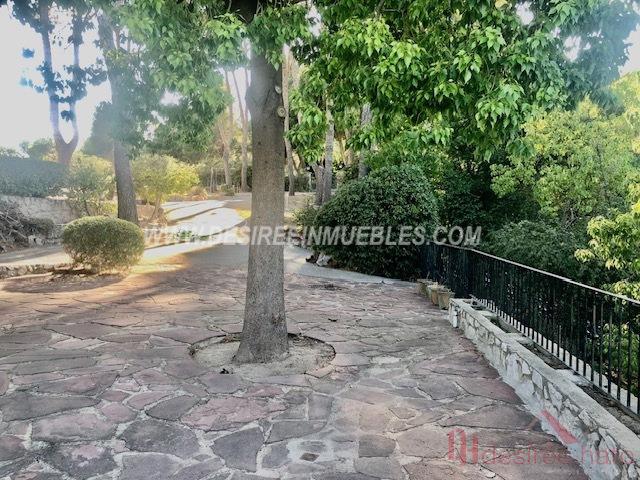 Venta de chalet en Chiva