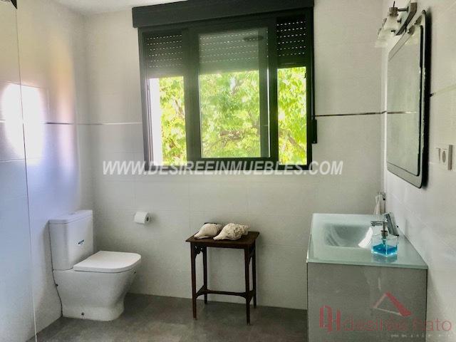 Venta de chalet en Chiva