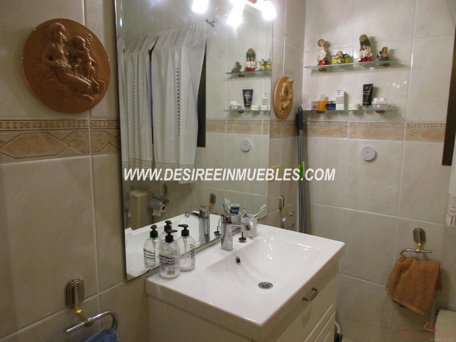 For sale of flat in Valencia