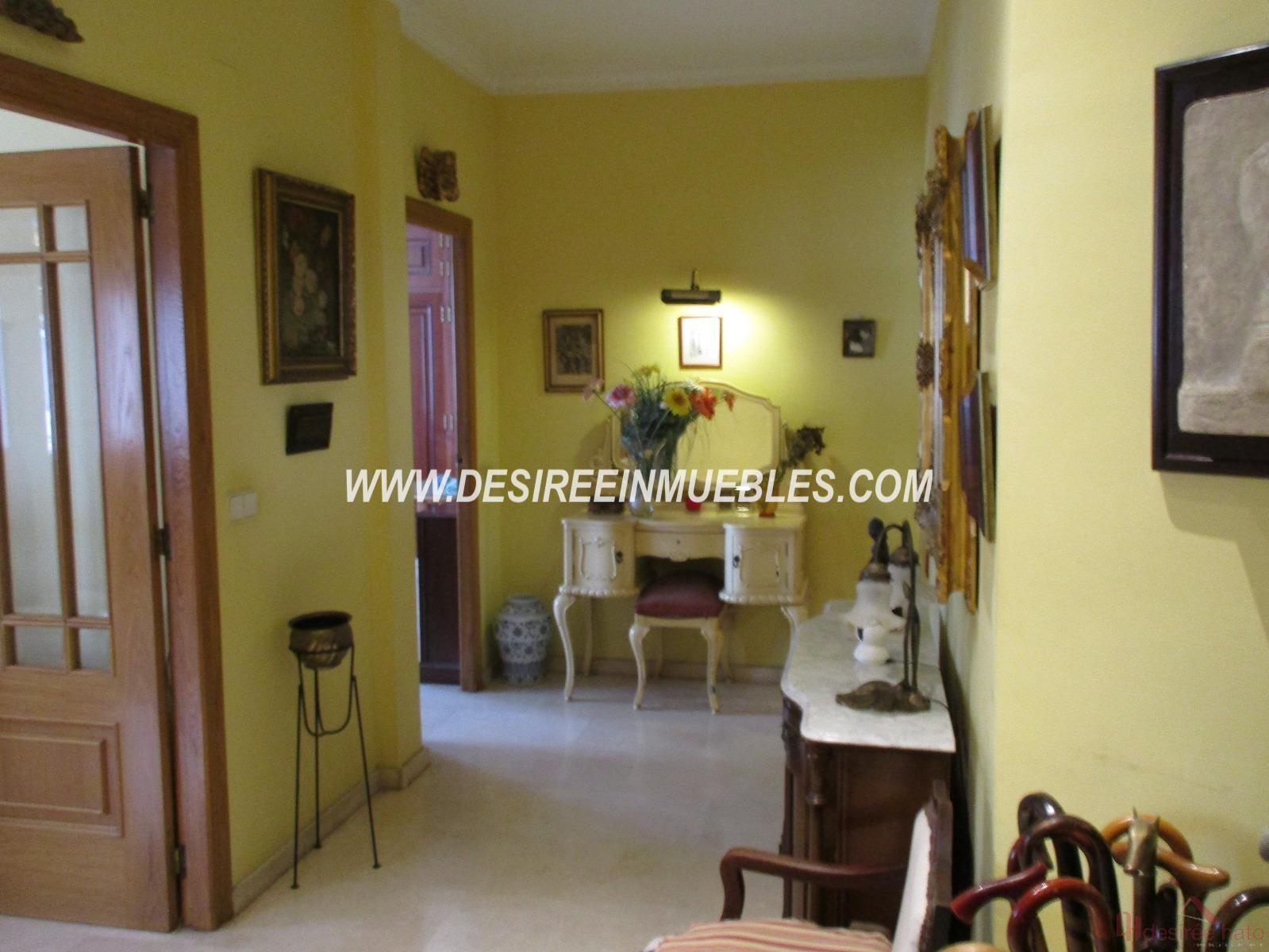 For sale of flat in Valencia