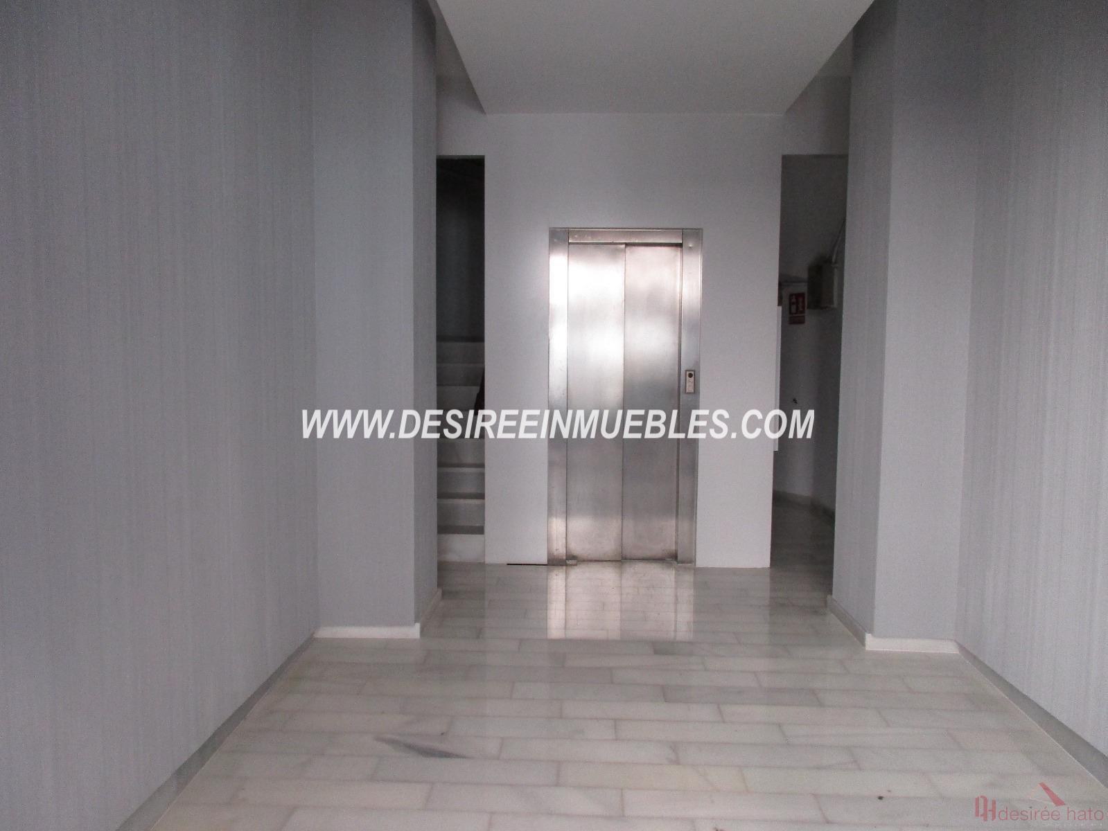 For sale of flat in Valencia