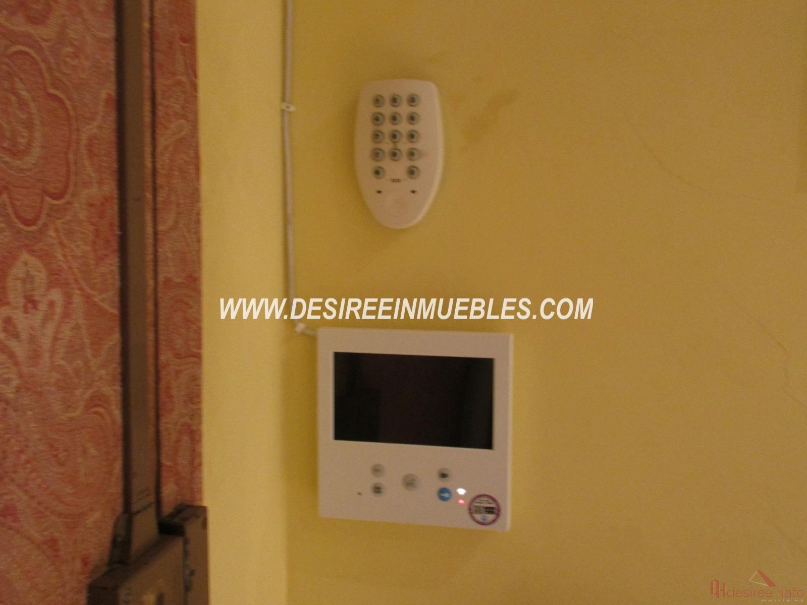 For sale of flat in Valencia