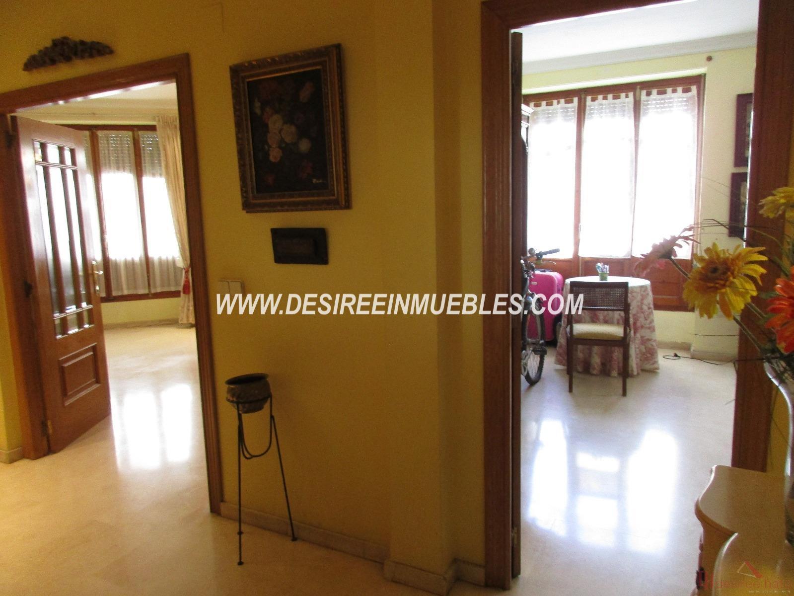 For sale of flat in Valencia
