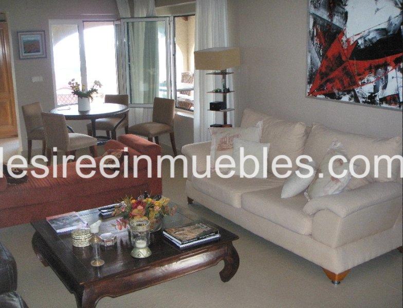 Zu verkaufen von chalet in
 Calpe