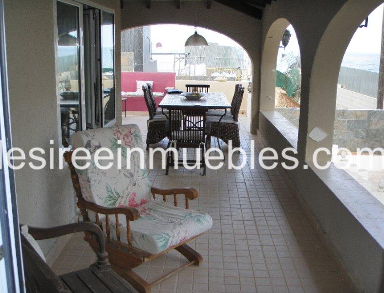 Zu verkaufen von chalet in
 Calpe
