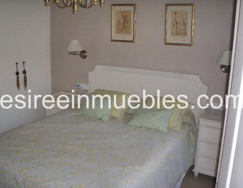 Zu verkaufen von chalet in
 Calpe