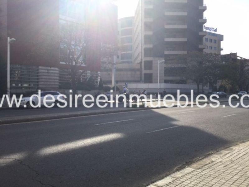 For rent of commercial in Valencia