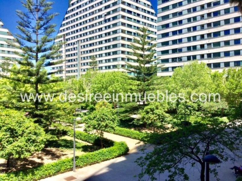 For rent of office in Valencia