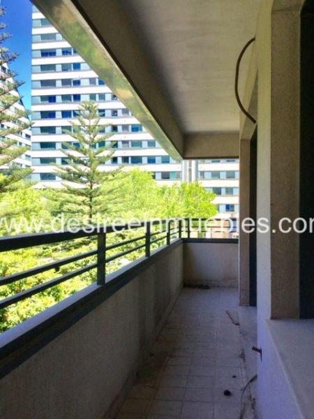 For rent of office in Valencia
