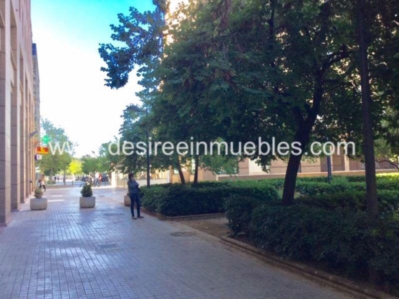 Sprzedaż z local comercial w Valencia