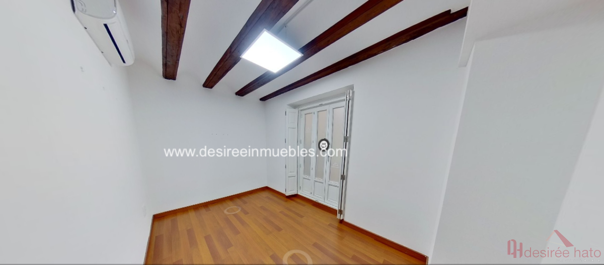 For rent of flat in Valencia