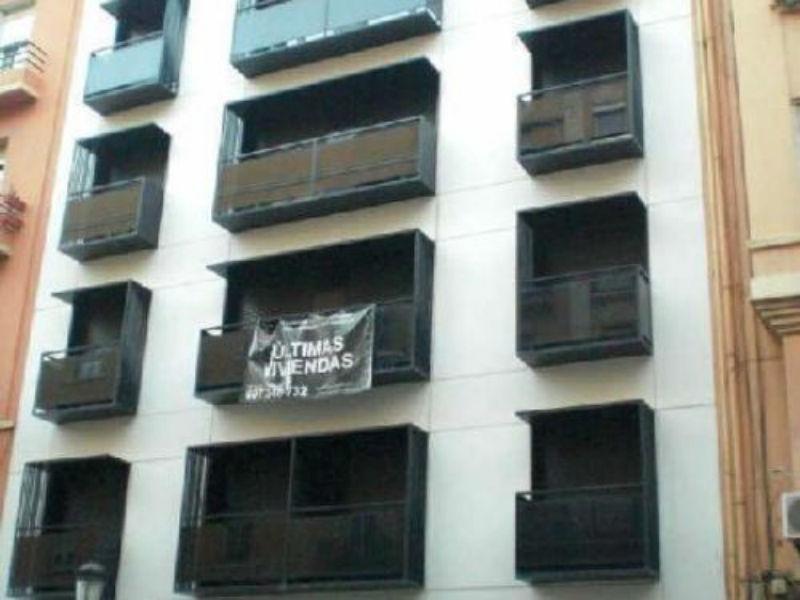 Til salg fra forretningslokale i Valencia