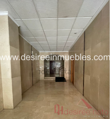 For sale of flat in Valencia