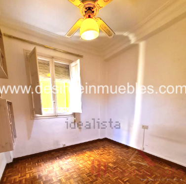 For sale of flat in Valencia