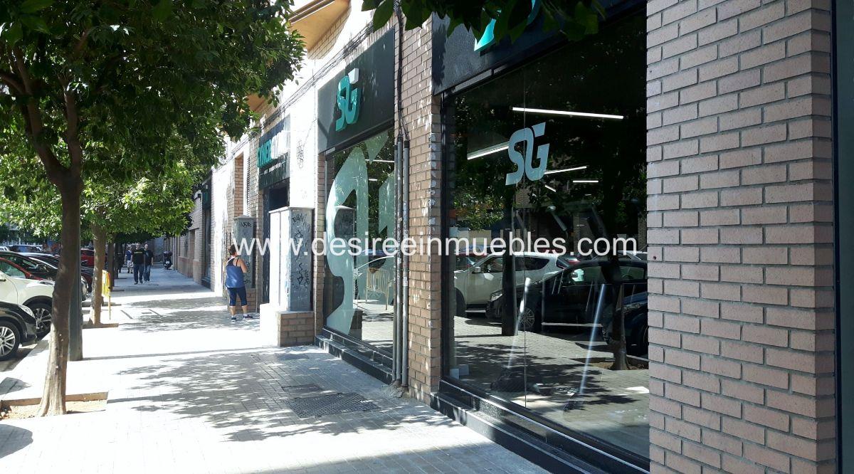 Sprzedaż z local comercial w Valencia