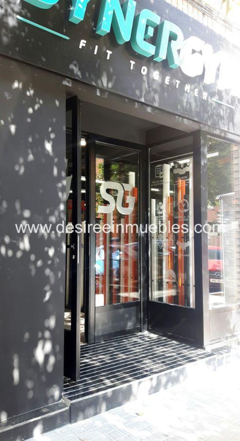 Sprzedaż z local comercial w Valencia