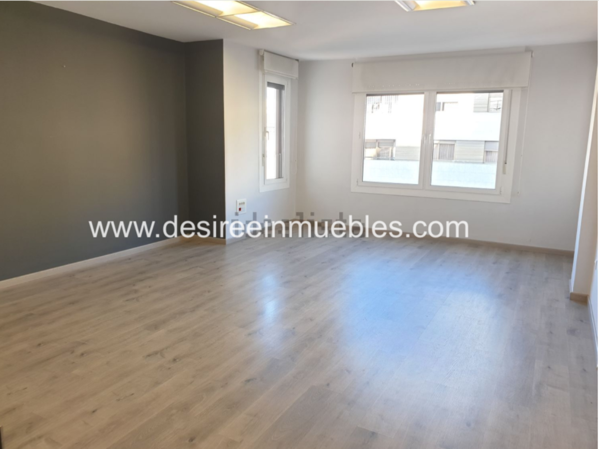 For rent of office in Valencia