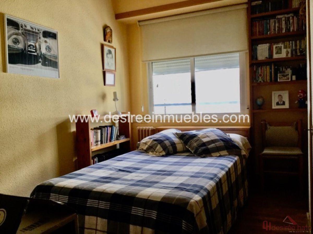 For sale of flat in Valencia