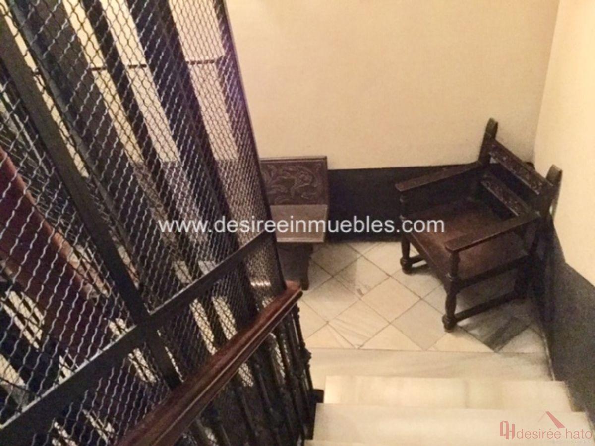 For sale of flat in Valencia