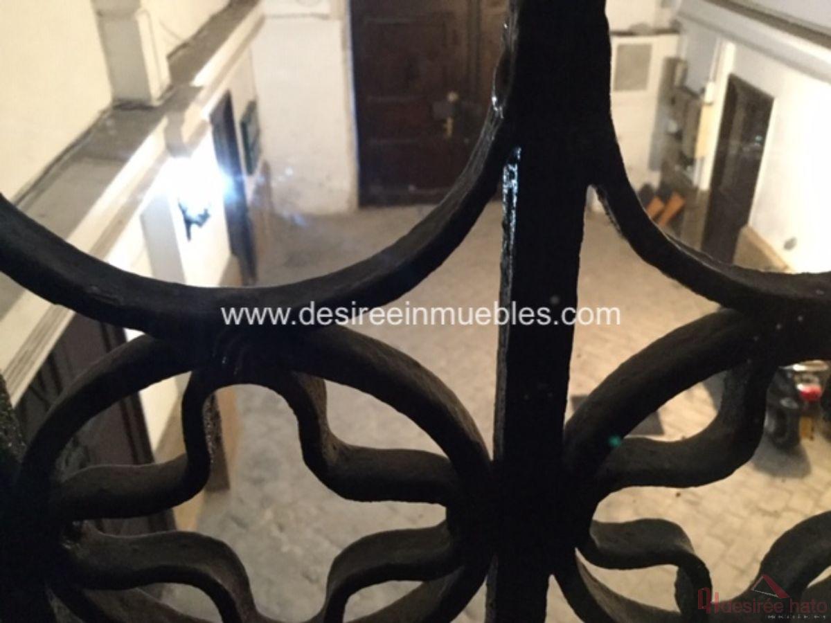 For sale of flat in Valencia