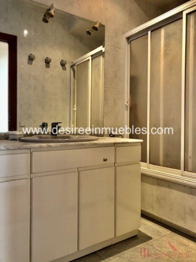 For sale of flat in Valencia