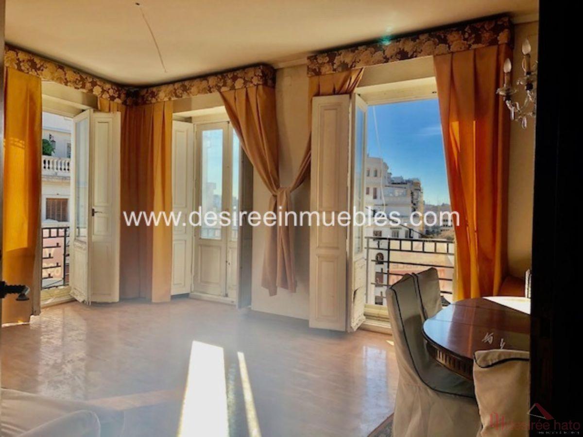 For sale of flat in Valencia