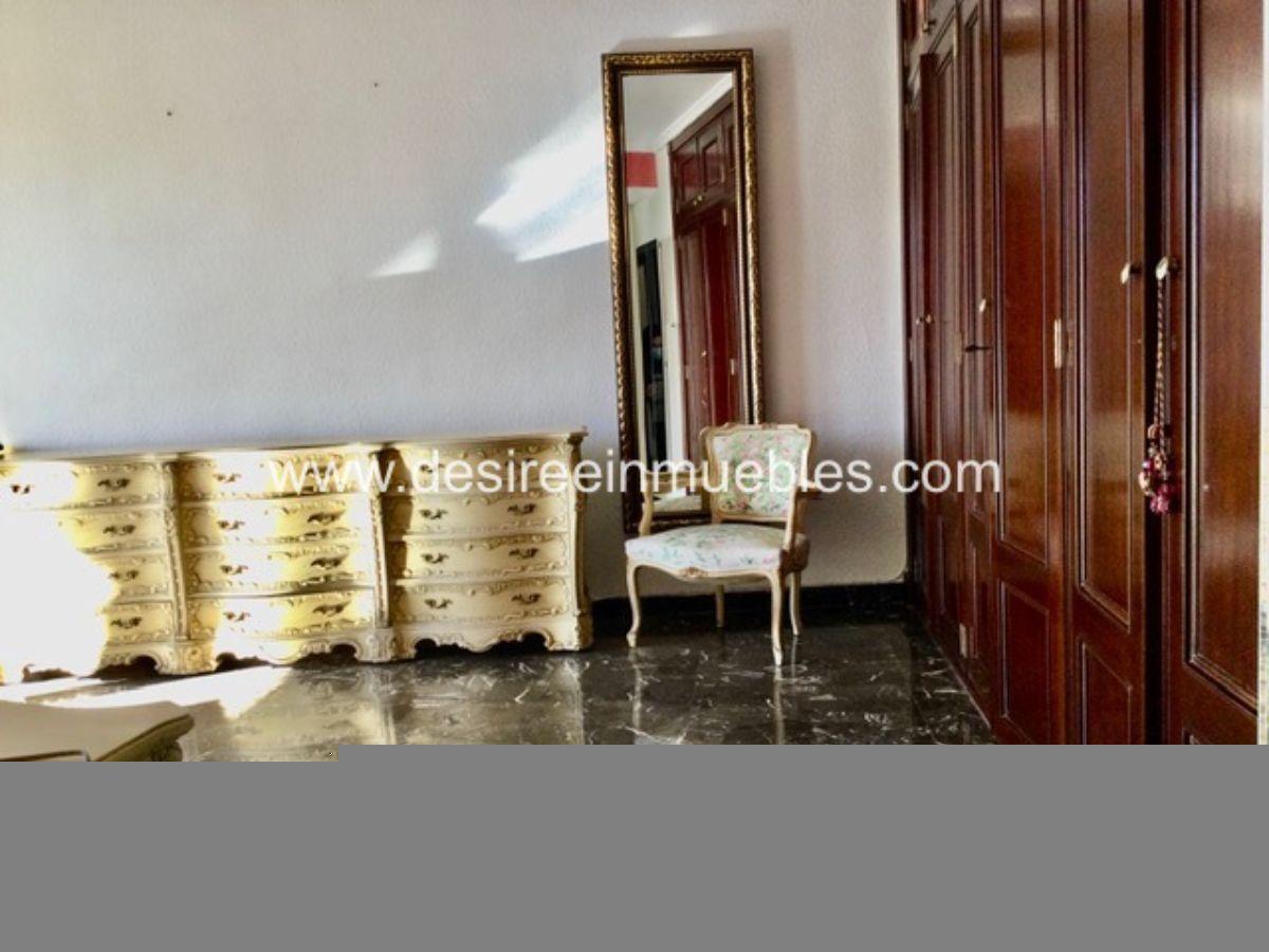 Sprzedaż z mieszkanie w Valencia