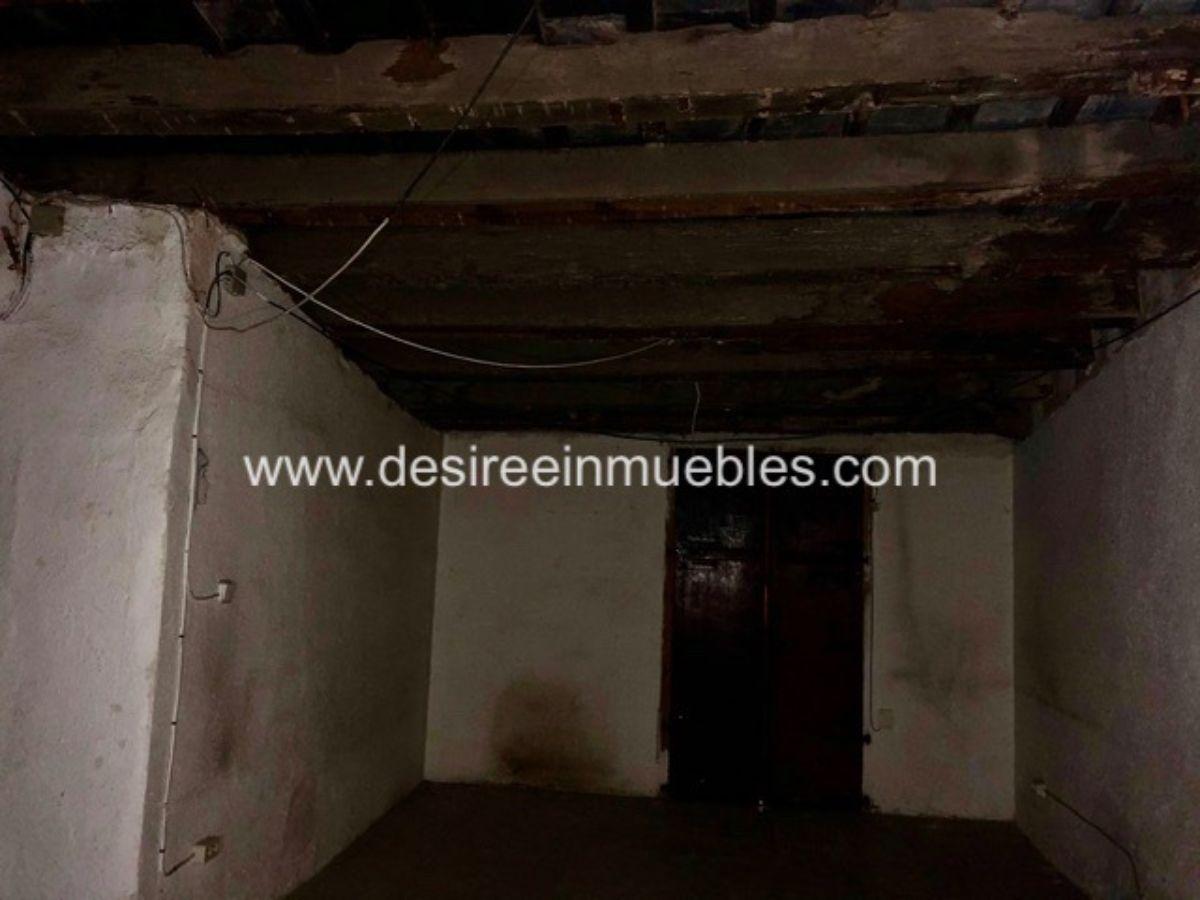 For rent of commercial in Valencia