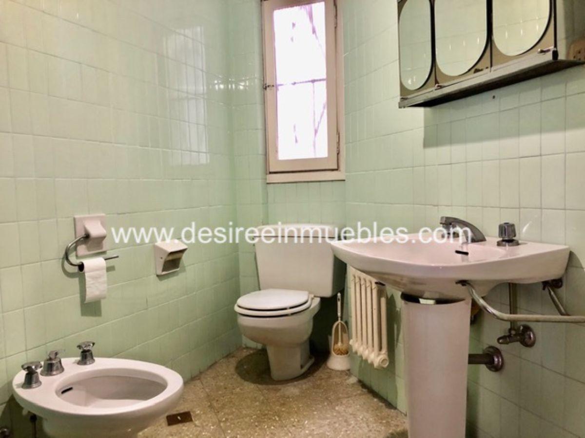 For sale of flat in Valencia