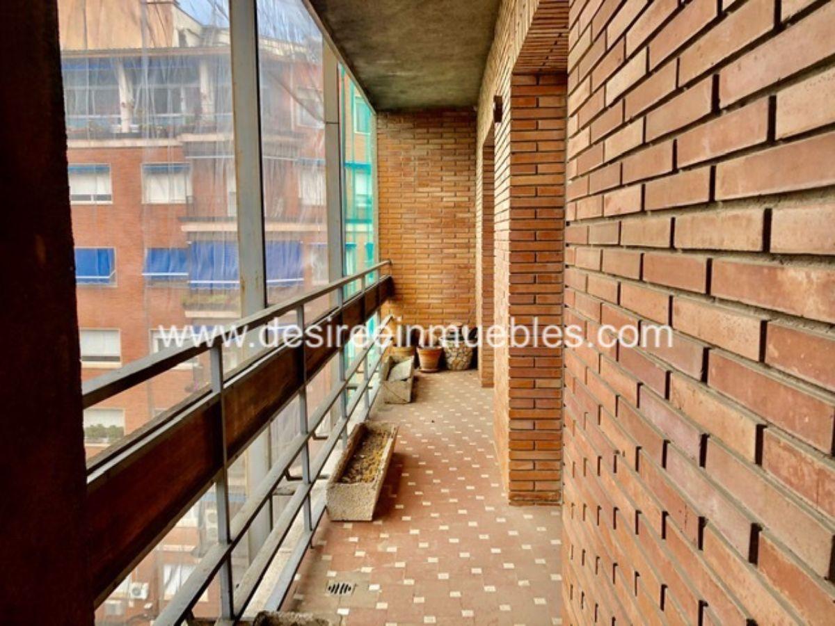 For sale of flat in Valencia