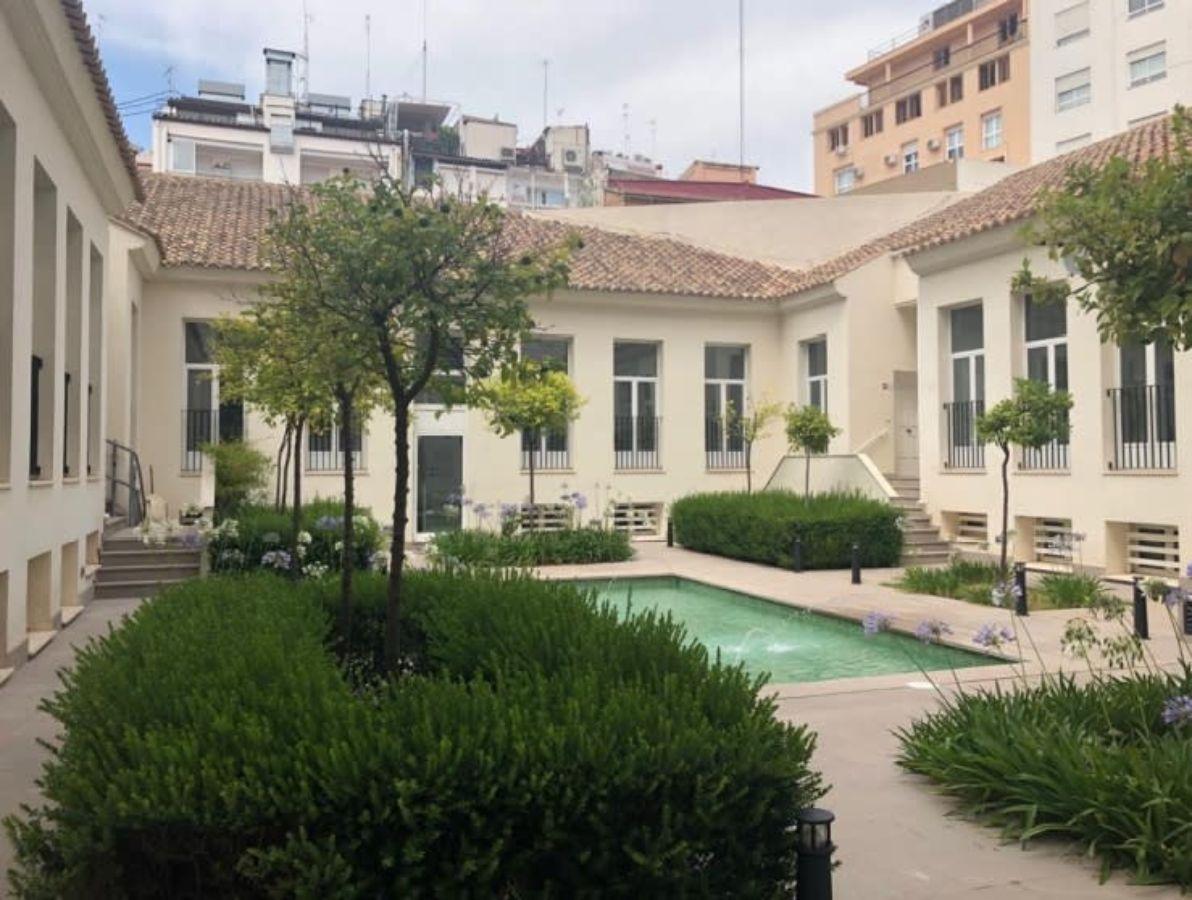 For sale of flat in Valencia