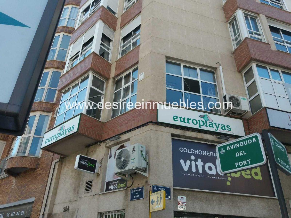 For sale of office in Valencia