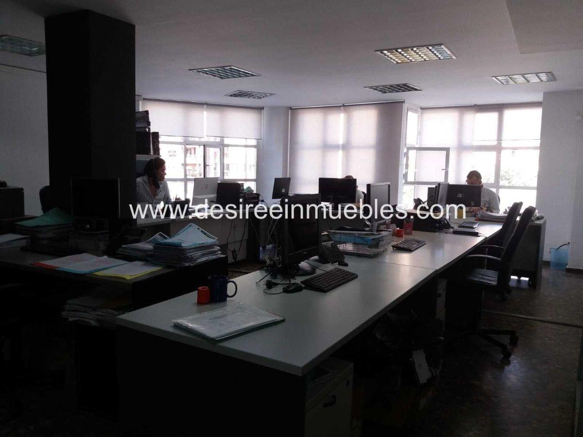 For sale of office in Valencia