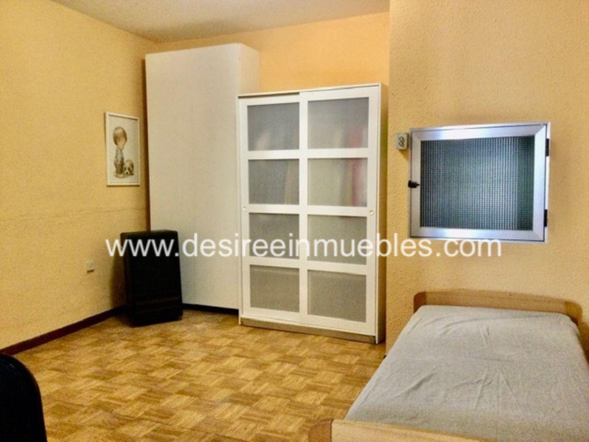For sale of building in Valencia