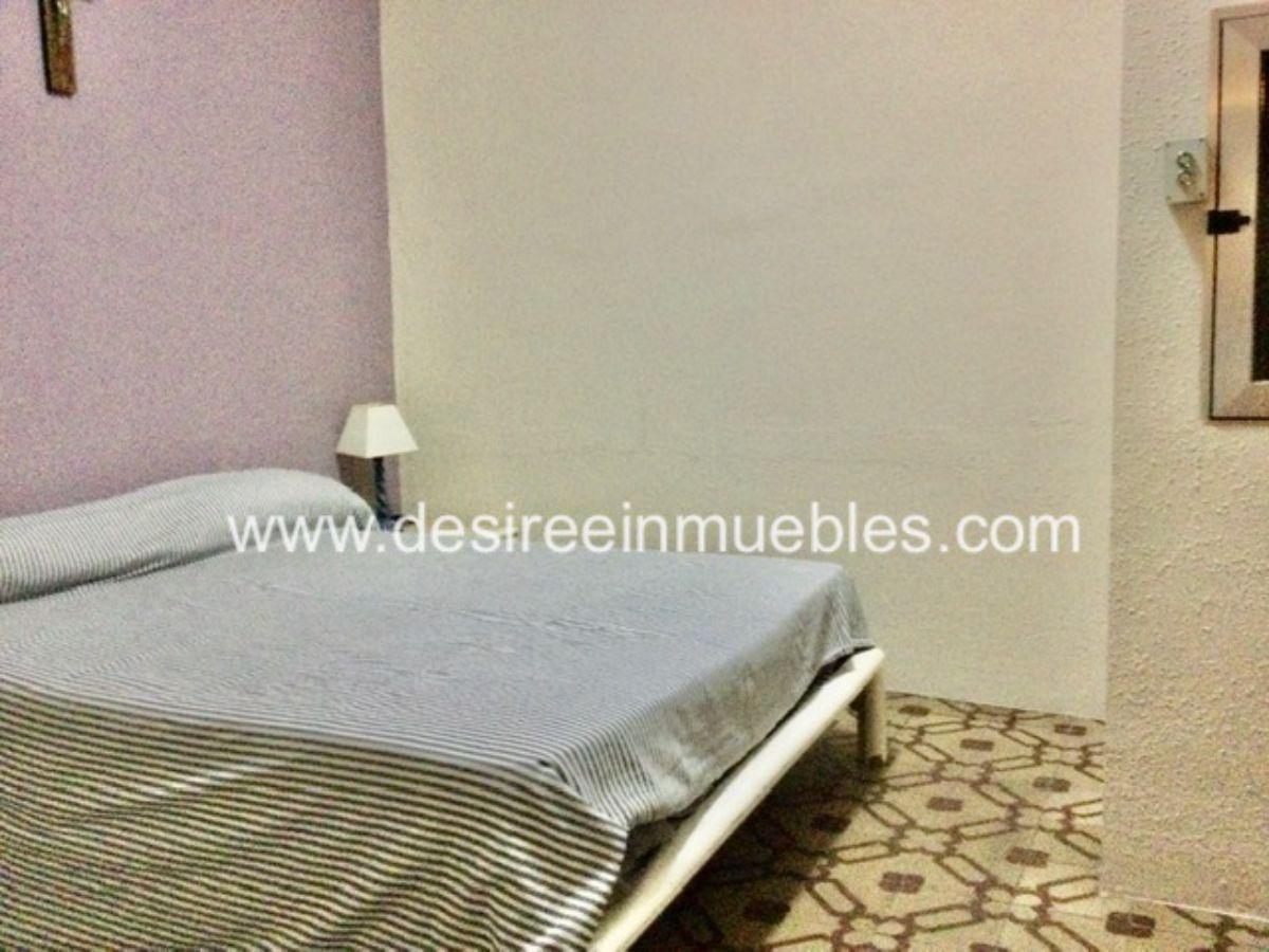 For sale of building in Valencia
