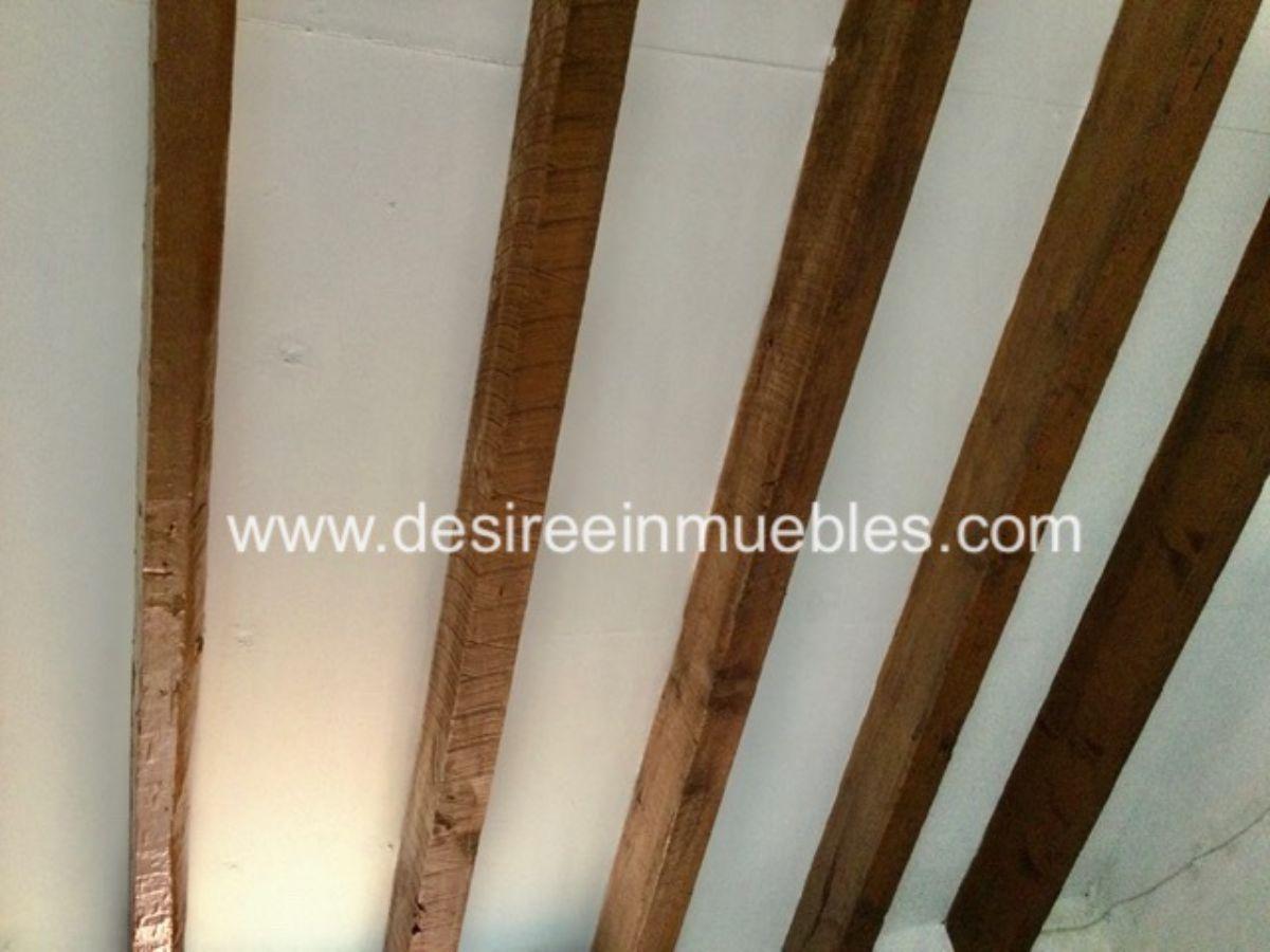 For sale of building in Valencia