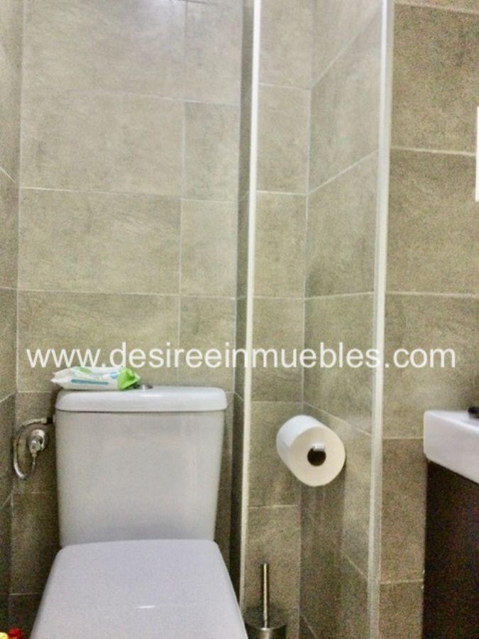 For sale of building in Valencia