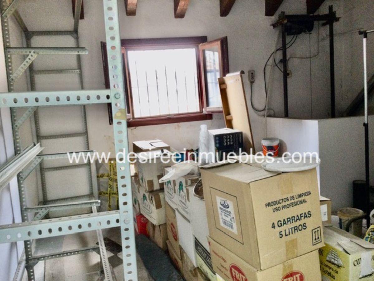 For sale of building in Valencia