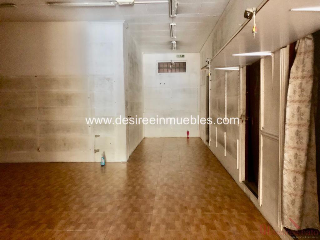 For rent of commercial in Valencia