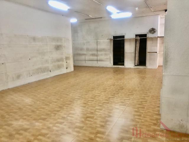 For rent of commercial in Valencia