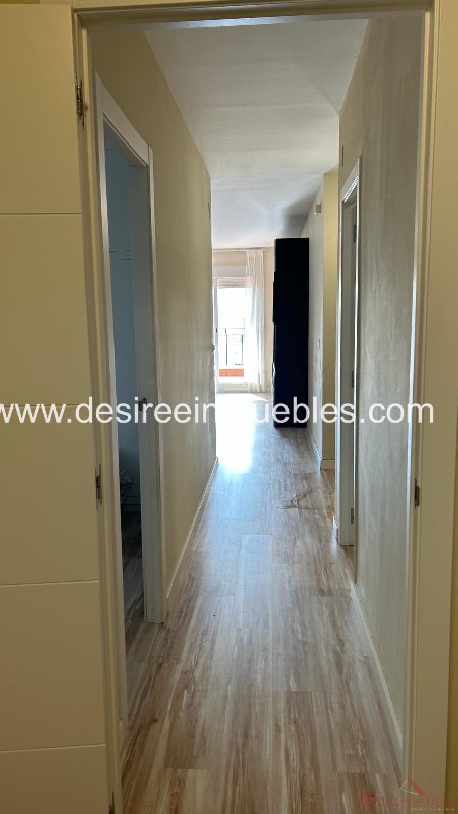 For rent of penthouse in Valencia