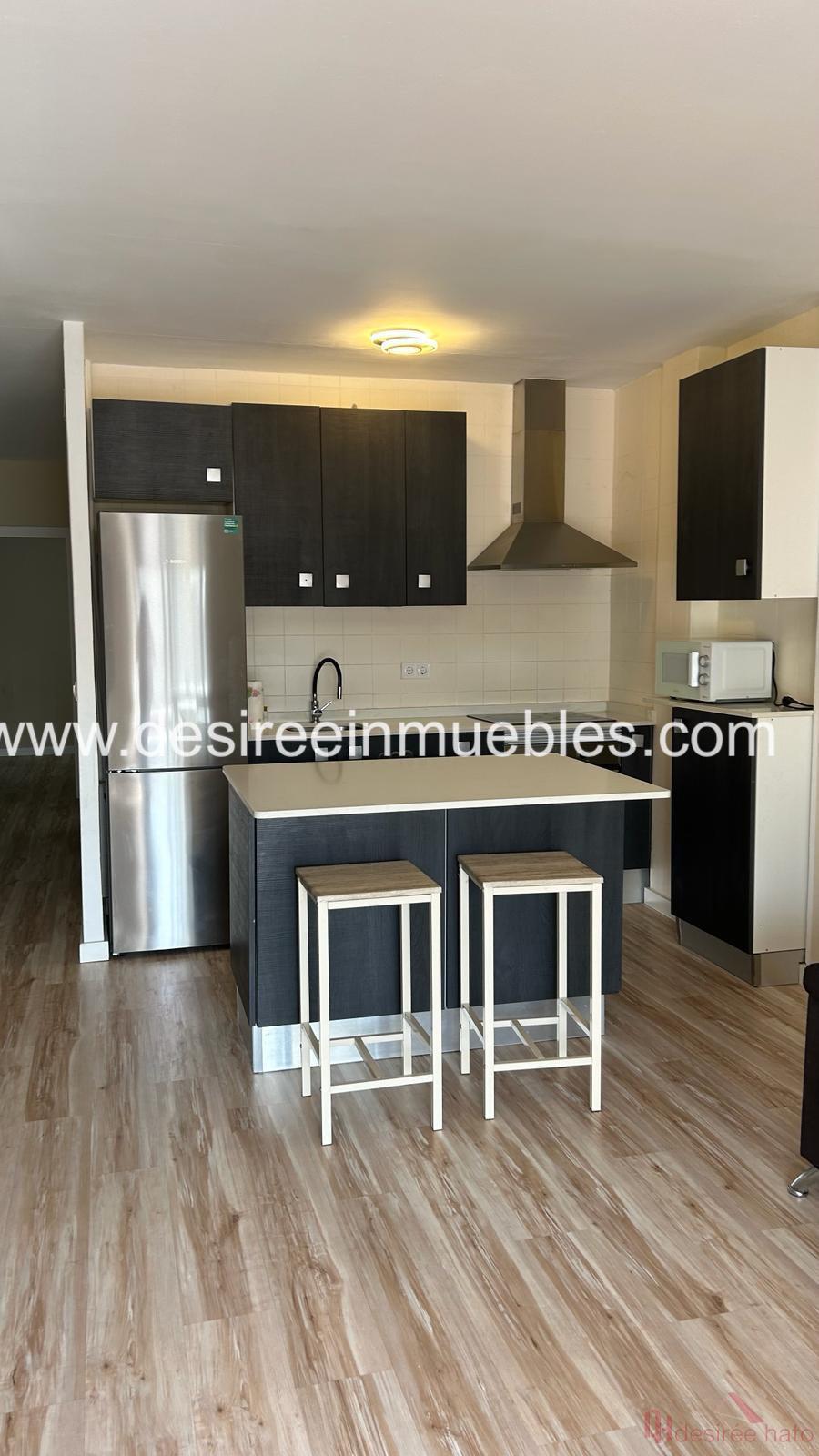 For rent of penthouse in Valencia