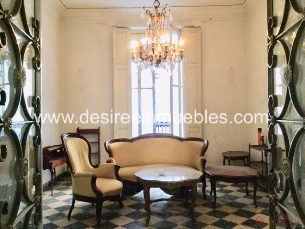 For sale of office in Valencia