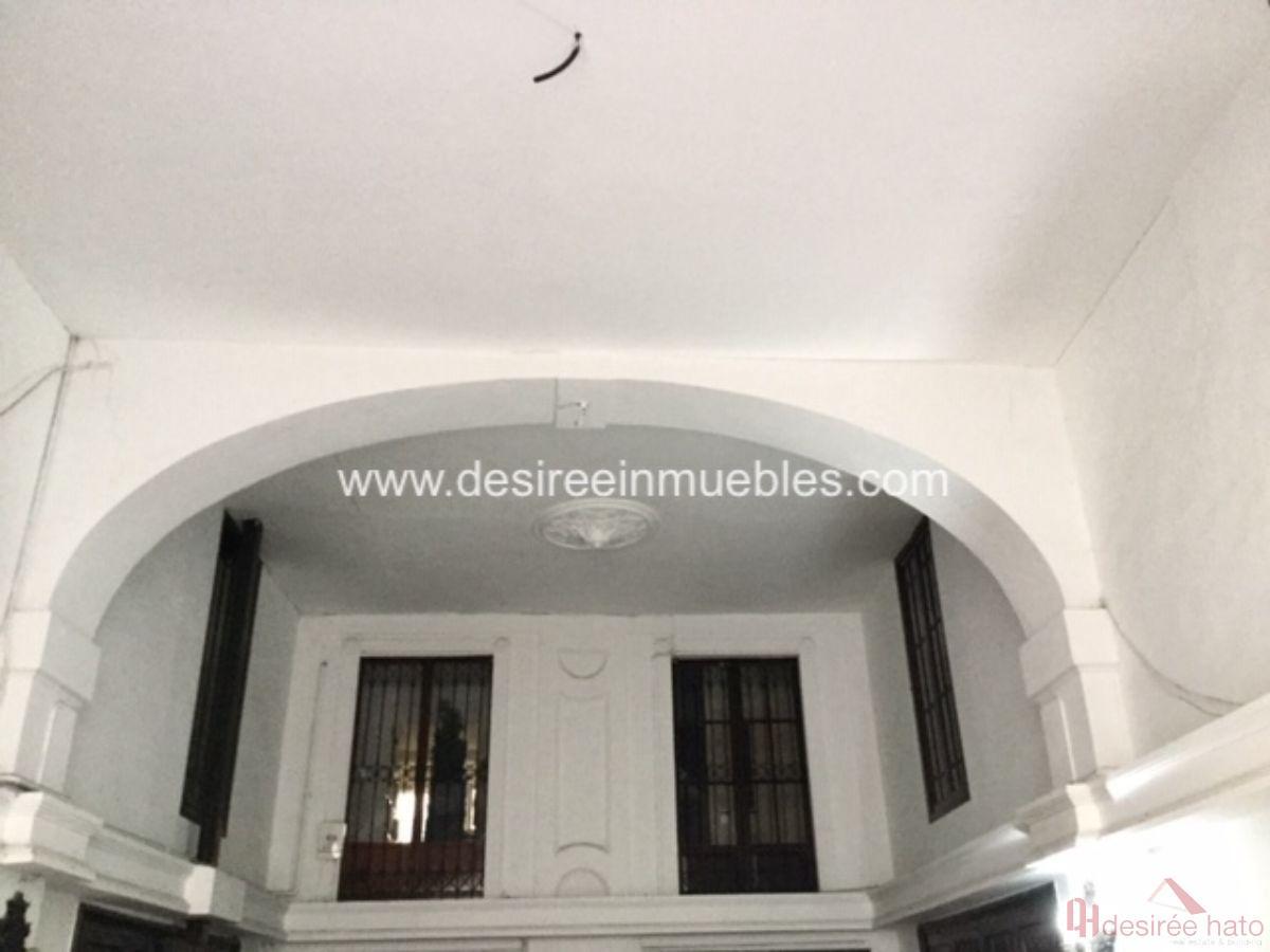 For sale of office in Valencia